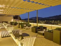 Hotel Cidnay Fonte dos Caezinhos附近的飯店