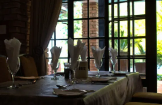 The Waterfront Country Lodge