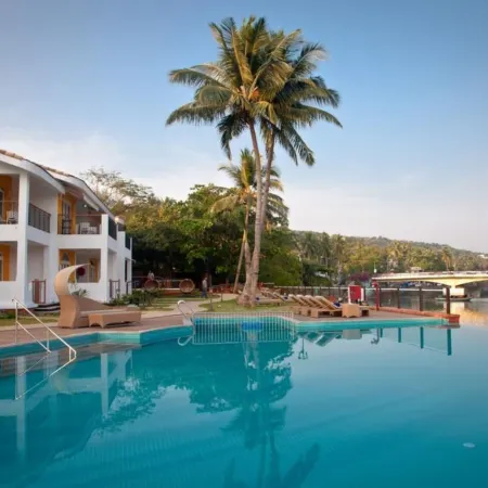 Acron Waterfront Resort