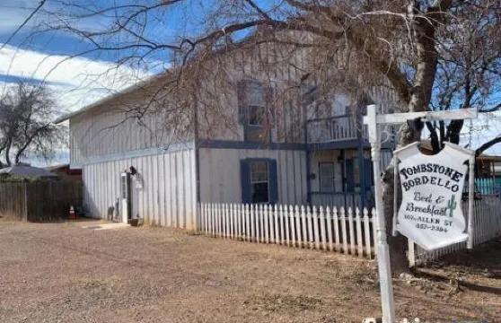 墓碑博爾德洛住宿加早餐旅館