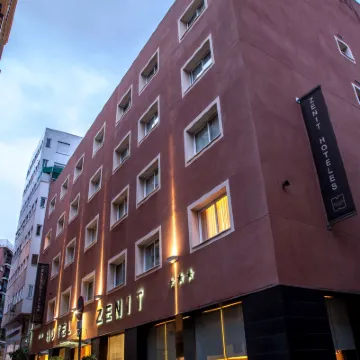 Zenit Málaga Hotels in der Nähe von Estadio La Rosaleda