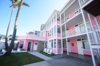 The Pink Hotel Coolangatta - Ocean View