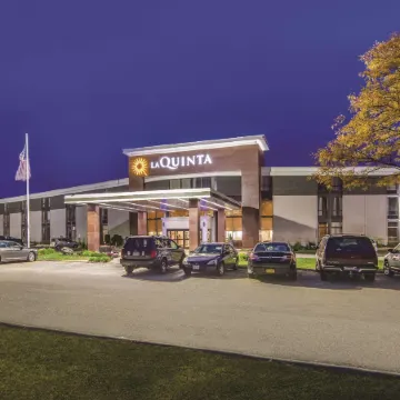 La Quinta Inn & Suites by Wyndham Boston-Andover