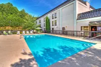Hampton Inn Franklin Hotel di Macon County