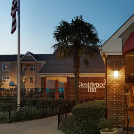 Residence Inn Austin the Domain Area Отели рядом с достопримечательностью «Торговый центр The Arboretum»
