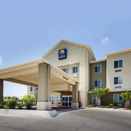 Comfort Inn & Suites Lakeside