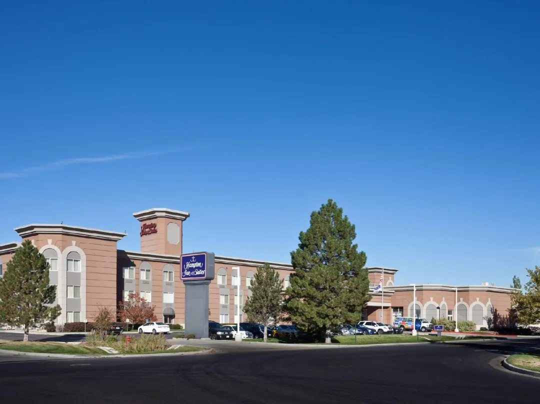Hampton Inn & Suites Salt Lake City Airport - Salt Lake City, UT