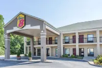 Super 8 by Wyndham Petersburg