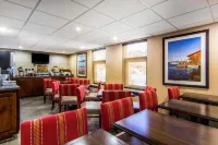 Mulberry Inn Hotels in Roberts