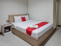 RedDoorz @ Galaxy Bumi Permai Surabaya