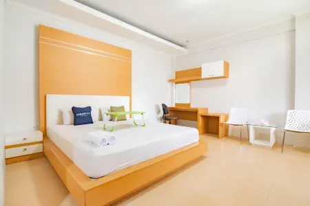 Urbanview Hotel Syariah Dapen Pontianak by RedDoorz Отели в г. Benua Melayu Darat