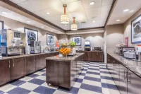 Hampton Inn & Suites Madison/Downtown