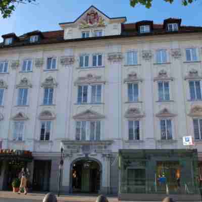 Hotel Palais Porcia Hotel Exterior