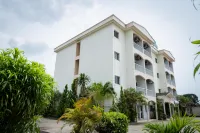 Hotel Hibiscus Blvd Triomphal Hotels in Libreville