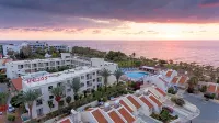 Helios Bay Hotel and Suites - Sea View