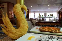Hotel Esplendid فنادق في بلانيس