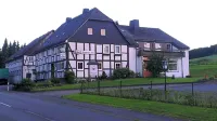 Hennetaler Hof Hôtels à : Meschede