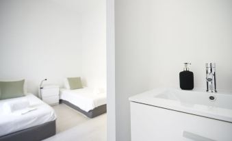 Altido Fabulous 3-Br Apartment in Western Lisbon