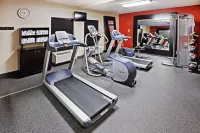 Hampton Inn Salina - gimnasio