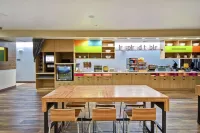 Home2 Suites by Hilton El Reno - breakfast