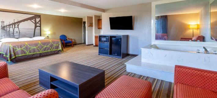 Super 8 by Wyndham Roseville/Detroit Area Hotele w: Macomb County