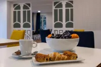 Mayrena Hotel - breakfast