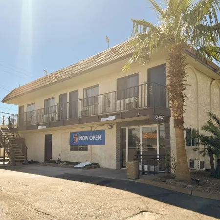Motel 6 Henderson, NV Отели рядом с достопримечательностью «Хендерсон»