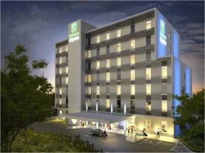 Holiday Inn Express Managua Hotels in der Nähe von Flughafen Managua