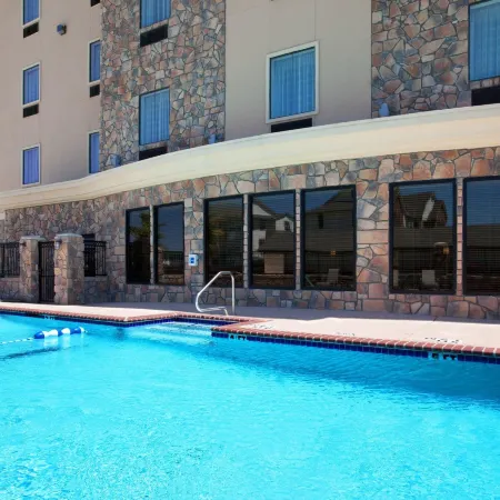 Holiday Inn Express & Suites TEXAS CITY by IHG