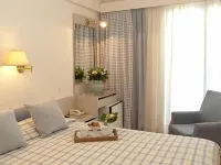 The Park Hotel Piraeus - balkon