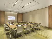 Hilton Garden Inn Kuwait - Business