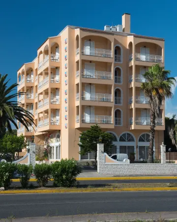 Sunset Hotel Отели в г. Гувья