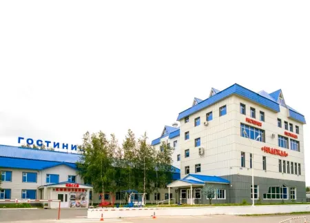 Nadezhda Hotel
