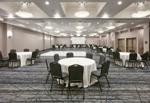 홀리데이 인 익스프레스 & 스위트 노스 댈러스