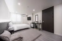 Miryang G-D21 Hotel