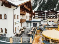 Hotel Mittagskogel Pitztal Hotels in der Nähe von Skischule Club Alpin Pitztal