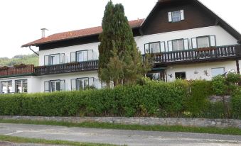 Pension Gierlinger - Aflenz Kurort