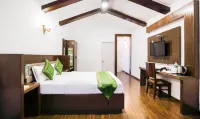 Treebo Skydale Inn & Suites with Mountain View Hotels in Udhagamandalam