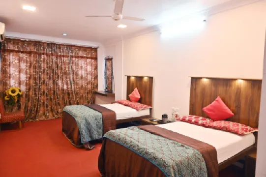 Hotel Sai Lodge Hotels near Nashik Road Station