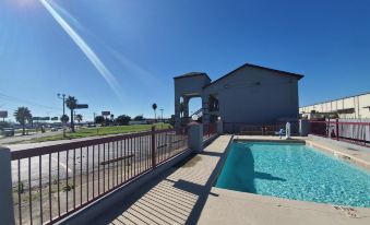 Americas Best Value Inn Frost Bank Center