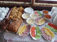 Kovcheg Hotel