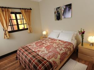 Bear Packer Hostel