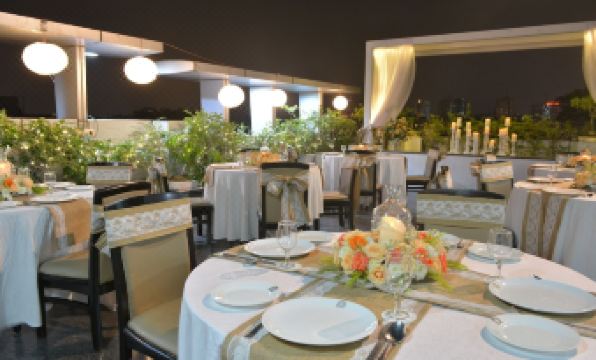 5. 락랜드 호텔 호..