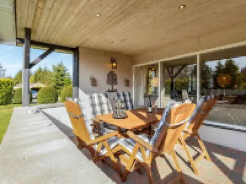 "Annegret" - 250m from the Sea