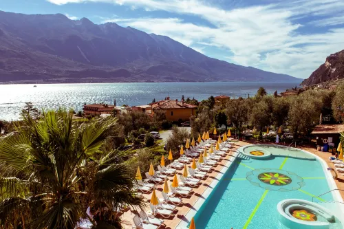 Hotel Ilma Lake Garda Resort فنادق في ليموني سول غارد