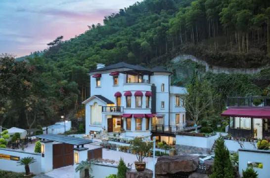 Inn Hill Villa Hotels near Futuo Temple