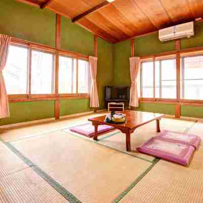 Amimoto Ryokan Nakahei Rooms