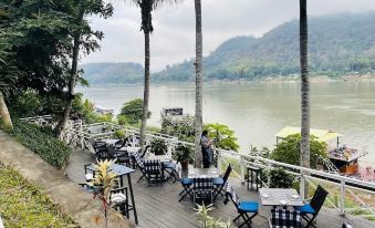 Villa Alounsavath Mekong Riverside