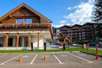 Teleferic Grand Hotel - Swimmingpools