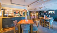 Premier Inn Cardiff West Hotel a Barry